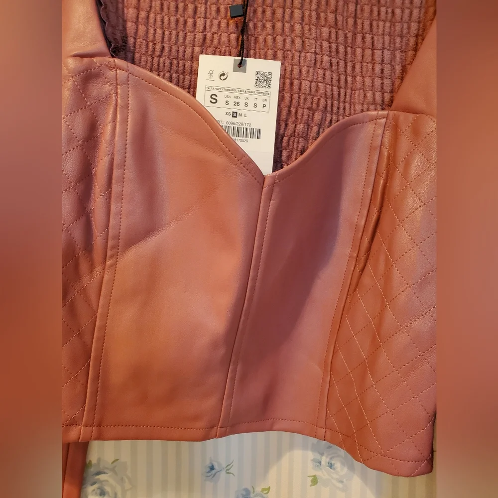 ZARA FAUX LEATHER CROP TOP PUFF SLEEVES Small Mauve NWT - Picture 3 of 12